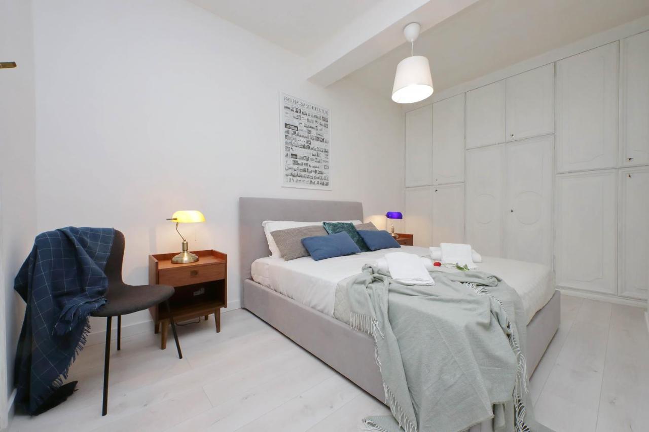 Monti Spacious Apartment 2 Rome Exterior photo
